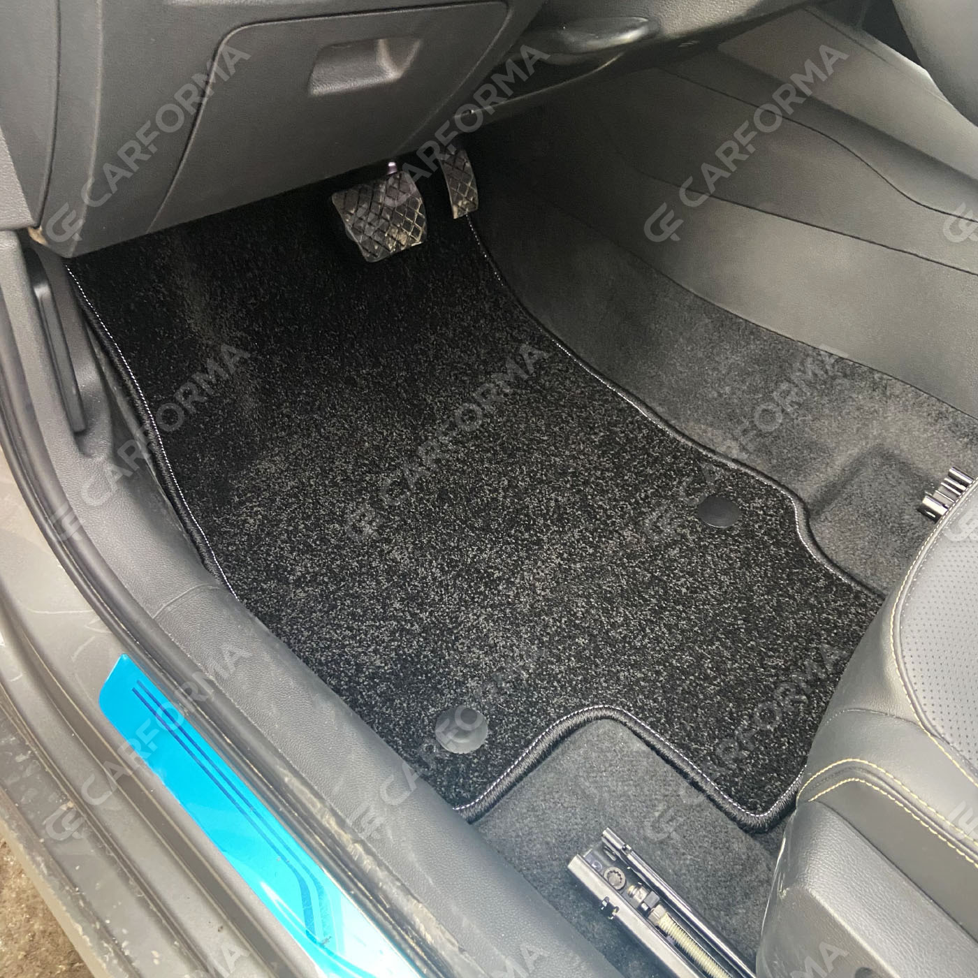 Ворсовые коврики на Audi Q2L 2016&nbsp;-&nbsp;2026 в Иркутске