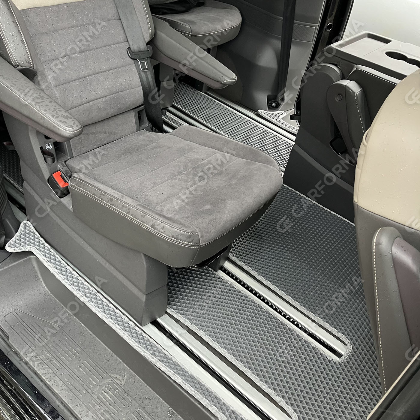 Ворсовые коврики на Volkswagen Multivan (T7) 2021&nbsp;-&nbsp;2026 в Иркутске