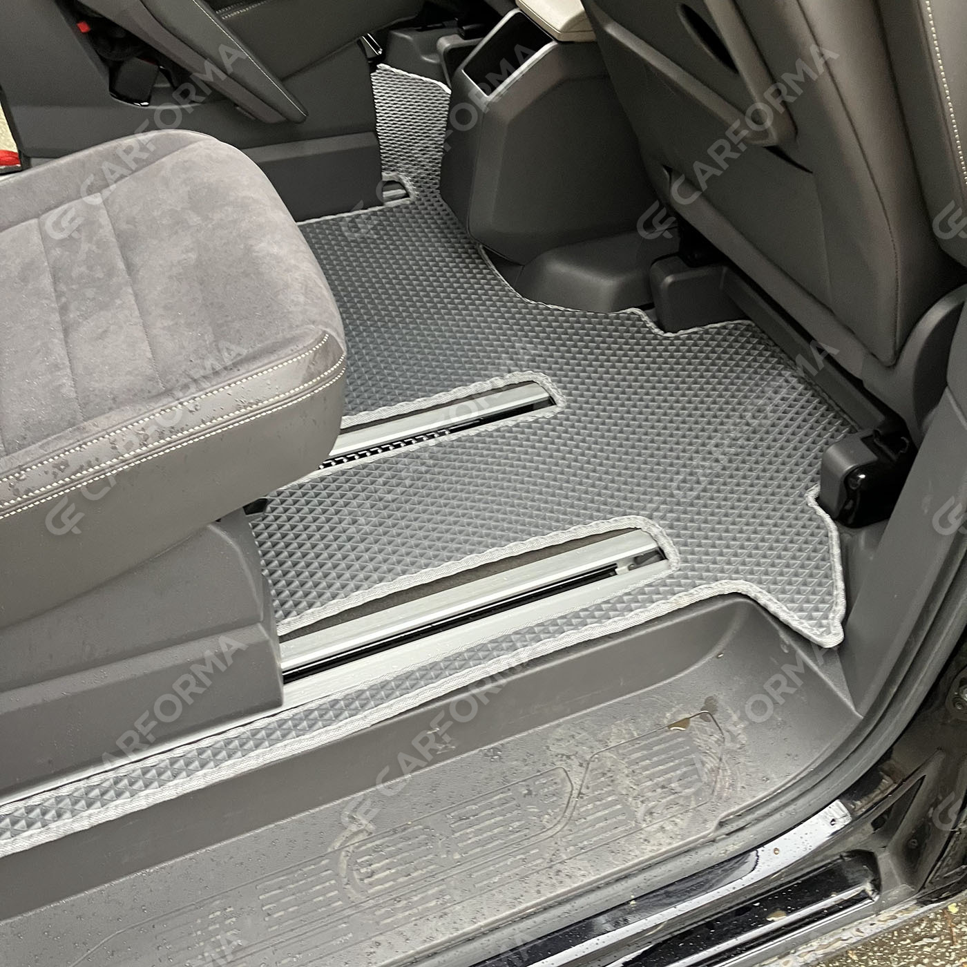 Ворсовые коврики на Volkswagen Multivan (T7) 2021&nbsp;-&nbsp;2026 в Иркутске