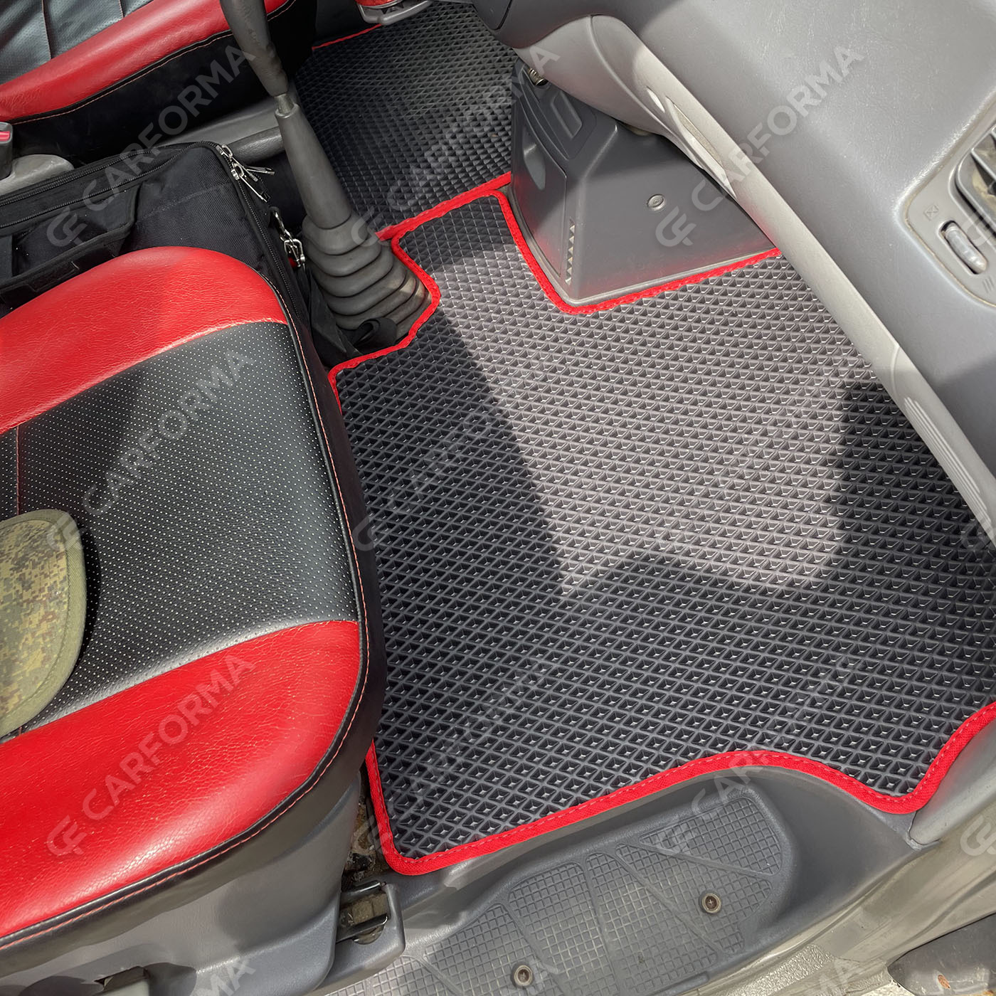 Ворсовые коврики на Mitsubishi Space Gear 1994&nbsp;-&nbsp;2007 в Иркутске