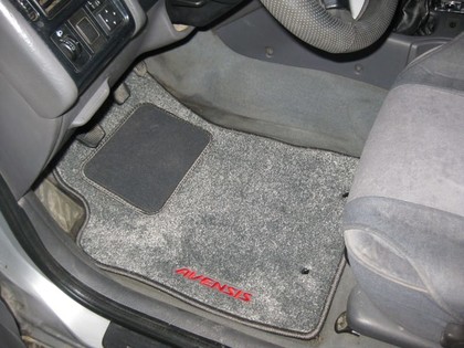 EVA коврики на Toyota Avensis I 1997 - 2002 в Иркутске