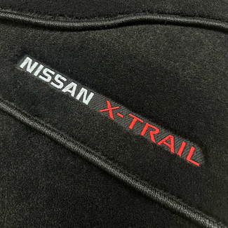 Коврики на Nissan X-Trail II 2007 - 2015 в Иркутске