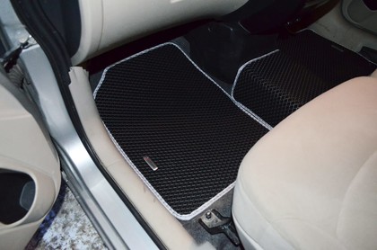 Коврики на Mitsubishi Colt Plus VI 2004 - 2012 в Иркутске