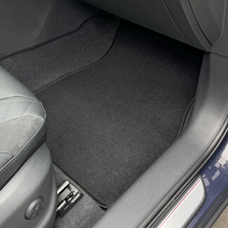 Коврики на Hongqi HS5 2019 - 2025 в Иркутске Коврики на Hongqi HS5 2019 - 2025 в Иркутске