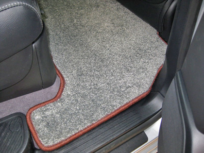 Ворсовые коврики на Lexus LX 570 и LX450d 2007 - 2023 в Иркутске