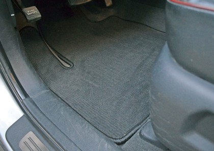 Коврики на Hyundai Santa Fe II 2005 - 2012 в Иркутске