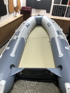 Коврики на Лодки Gladiator 380 НДНД  в Иркутске