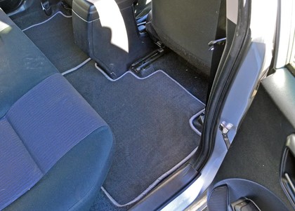 Ворсовые коврики на Toyota Corolla Fielder (E16) 2012 - 2017 в Иркутске