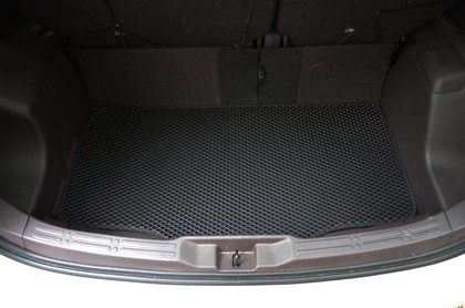 Ворсовые коврики на Toyota Porte II 2012 - 2020 в Иркутске