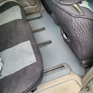 Коврики на Toyota Estima II 2000 - 2005 в Иркутске