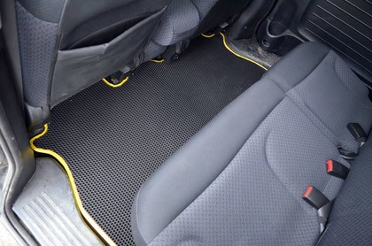 Коврики на Honda Mobilio Spike 2002 - 2008 в Иркутске