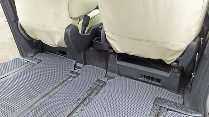 Ворсовые коврики на Toyota Noah (R80) 2014 - 2021 в Иркутске