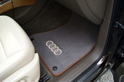 Коврики на Audi Q5 I 2008 - 2017 в Иркутске