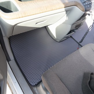 EVA коврики на Honda StepWGN V 2015 - 2021 в Иркутске