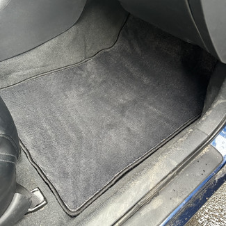 Ворсовые коврики на Toyota Corolla (E12) 2000 - 2007 в Иркутске
