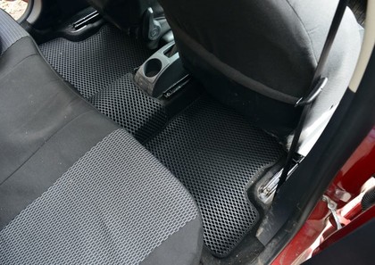 Ворсовые коврики на Renault Sandero II 2014 - 2025 в Иркутске