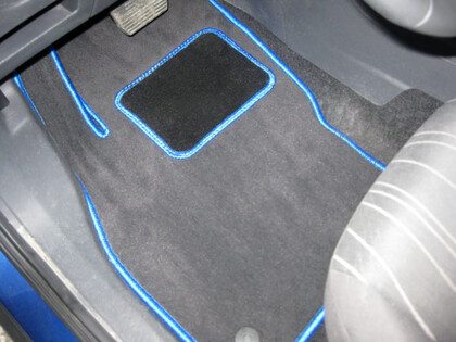 Ворсовые коврики на Opel Corsa D 2006 - 2014 в Иркутске Ворсовые коврики на Opel Corsa D 2006 - 2014 в Иркутске