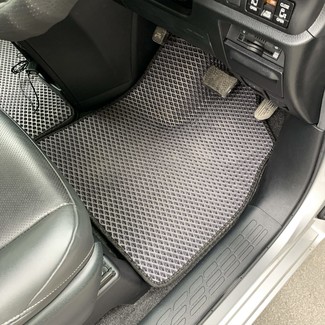 Коврики на Toyota Esquire (R80) 2014 - 2021 в Иркутске