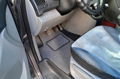 Ворсовые коврики на Hyundai H1 II 2007 - 2022 в Иркутске