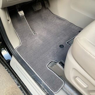 Коврики на KIA Carnival III 7 мест 2014 - 2021 в Иркутске Коврики на KIA Carnival III 7 мест 2014 - 2021 в Иркутске