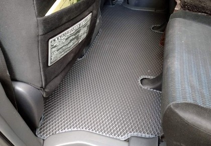 Коврики на Toyota Voxy (R70) 2007 - 2013 в Иркутске