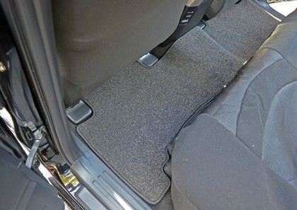 Ворсовые коврики на Toyota Land Cruiser Prado 150 2009 - 2023 в Иркутске