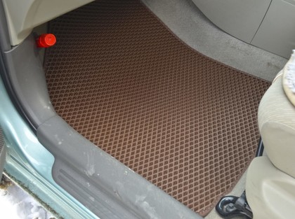 EVA коврики на Toyota Belta 2005 - 2012 в Иркутске