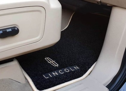 Ворсовые коврики на Lincoln Navigator III 2006 - 2017 в Иркутске