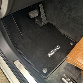 Коврики на Volvo XC60 II 2017 - 2025 в Иркутске