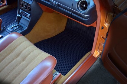 EVA коврики на Mercedes W123 1975 - 1986 в Иркутске