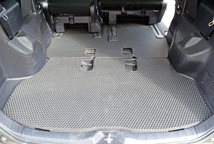 Коврики на Toyota Voxy (R80) 2014 - 2021 в Иркутске