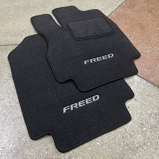 Ворсовые коврики на Honda Freed+ 2016&nbsp;-&nbsp;2024 в Иркутске