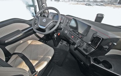 Коврики на Howo Sinotruk Sitrak C7H MAX 2023 - 2025 в Иркутске
