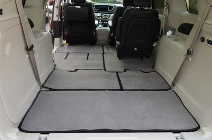 Коврики на Chrysler Pacifica II 2016 - 2025 в Иркутске