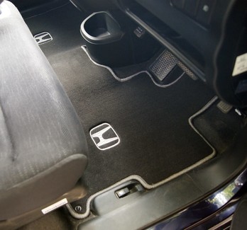 Ворсовые коврики на Honda Zest 2006 - 2012 в Иркутске