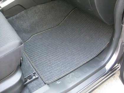 Ворсовые коврики на Suzuki Grand Vitara III 2005 - 2016 в Иркутске
