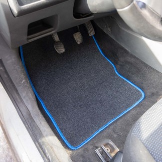 Ворсовые коврики на Ford Focus II 2005 - 2011 в Иркутске