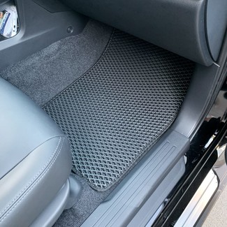 Коврики на Mitsubishi Pajero Sport III 2015 - 2025 в Иркутске