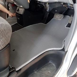 Ворсовые коврики на Mitsubishi Delica 4 1994 - 2007 в Иркутске