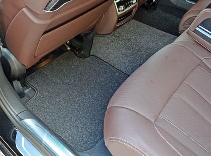 Ворсовые коврики на BMW 7 (G11/G12) 2015 - 2023 в Иркутске