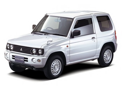 Коврики на Mitsubishi Pajero Mini II 1998 - 2012 в Иркутске