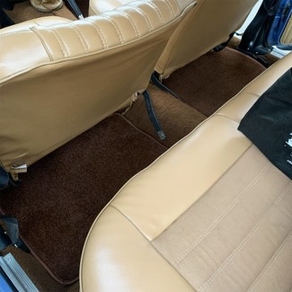 Коврики на Lada (ВАЗ) 2101, 2102, 2103, 2104, 2105, 2106, 2107 1970 - 2012 в Иркутске
