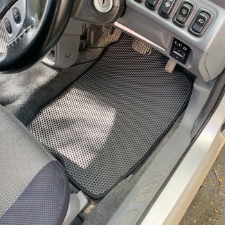 Коврики на Daihatsu YRV 2000 - 2005 в Иркутске