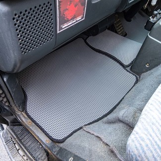 Ворсовые коврики на Mitsubishi Delica 3 1986 - 1999 в Иркутске