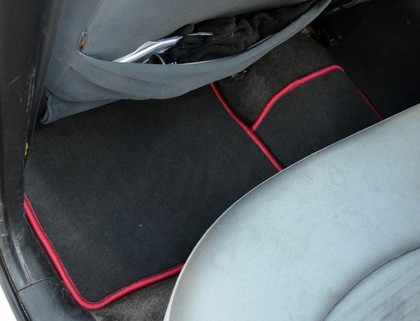 Коврики на Mitsubishi Colt V 1996 - 2003 в Иркутске
