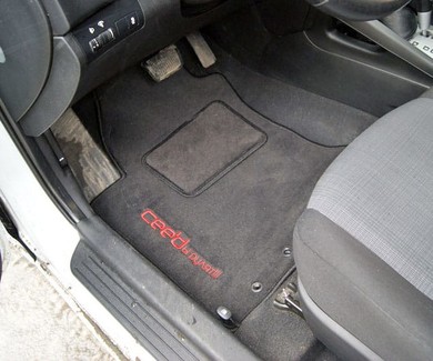 Коврики на KIA Ceed I 2007 - 2012 в Иркутске