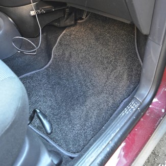 Ворсовые коврики на Ford Focus I 1998 - 2005 в Иркутске