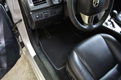 Коврики на Toyota Avensis III 2009 - 2018 в Иркутске