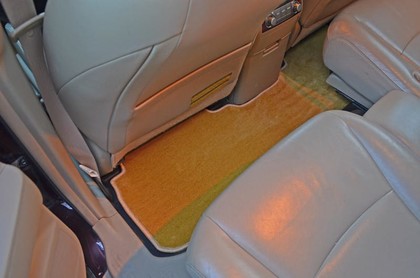 Ворсовые коврики на Toyota Highlander II 2007 - 2013 в Иркутске