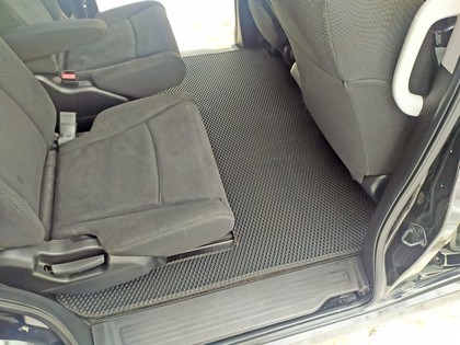 Коврики на Honda StepWGN IV 2009 - 2015 в Иркутске